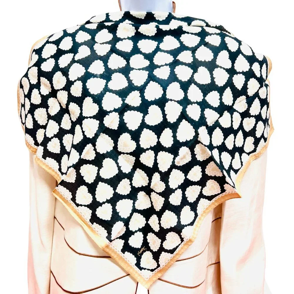 New Tag On  Yves Saint Laurent  Scarf Cotton & Silk 22.5" Beige Black Heart  (63 - Picture 4 of 10